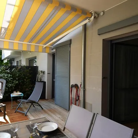 - T3 Calme Et Spacieux Avec Jardin Et Parking, Proche Port Et - Fr-1-420-49 * Arcachon